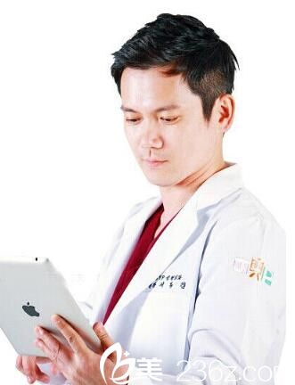 韓國(guó)JYP整形外科徐東麟 韓國(guó)JYP整形外科徐東麟