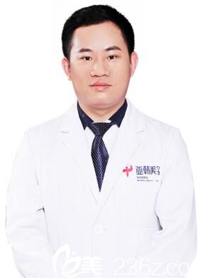 長沙亞韓五官整形醫(yī)生鄭京湘 長沙亞韓五官整形醫(yī)生鄭京湘