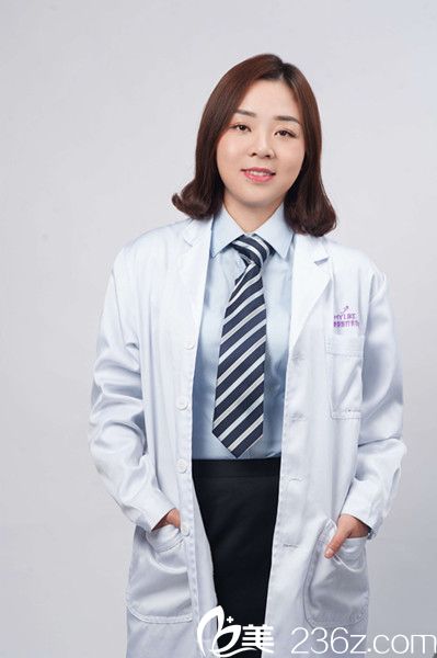 胡晗菲-皮膚科主任 胡晗菲-皮膚科主任