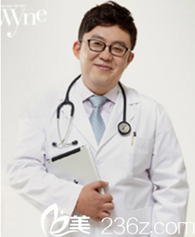 韓國(guó)維茵整形外科&皮膚科 樸鶴燮