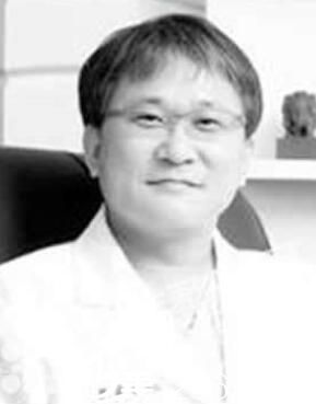 韓國OK整形外科醫(yī)院林洪哲