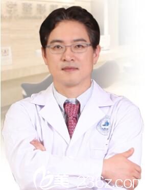 韓國(guó)NU整形外科醫(yī)院李廷勛 韓國(guó)NU整形外科醫(yī)院李廷勛