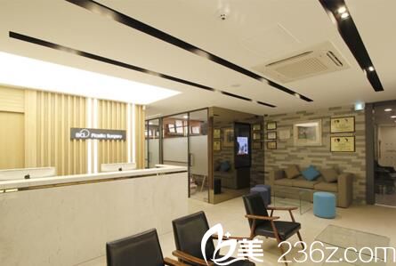 韓國BCI整形外科醫(yī)院前臺大廳