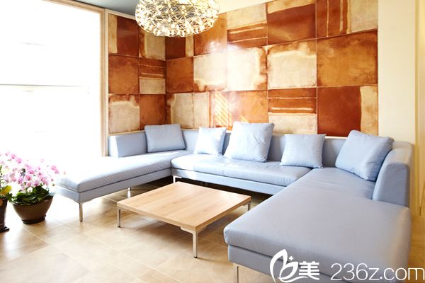 韓國多友整形醫(yī)院等候區(qū) 韓國多友整形醫(yī)院等候區(qū)