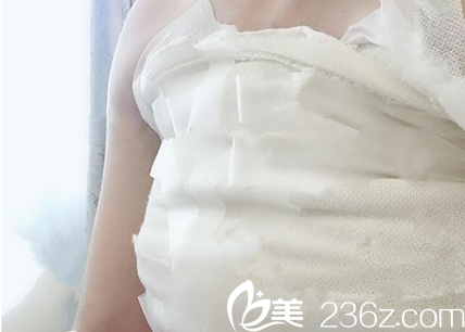 復(fù)合隆胸天 復(fù)合隆胸天