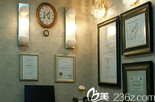 韓國趙修永整形外科榮譽墻 韓國趙修永整形外科榮譽墻