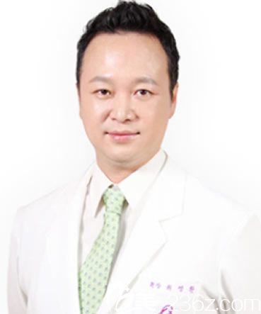 韓國LAPRIN來福琳整形醫(yī)院院長崔榮桓