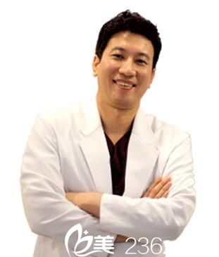 韓國(guó)Valinew整形外科申怡暻