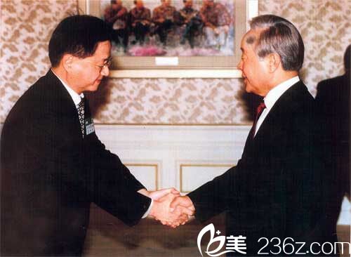 金院長接受韓國總統(tǒng)親自接見!