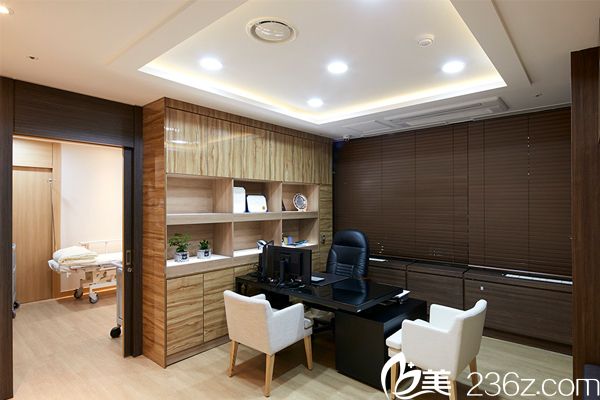 韓國(guó)金炫壽醫(yī)療商談室