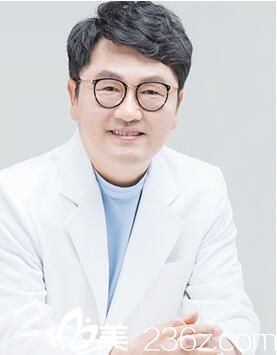 韓國(guó)Bozar毛發(fā)移植裴強(qiáng)益