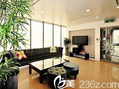 韓國金仁鍵整形美容診所等候區(qū) 韓國金仁鍵整形美容診所等候區(qū)