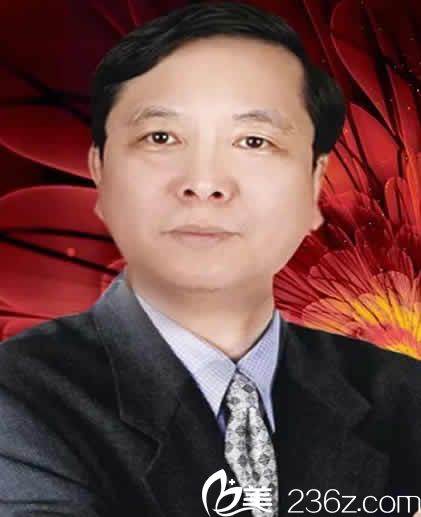 太原華美整形羅盛康