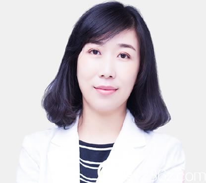 寧波薇琳整形黃榮主任醫(yī)生