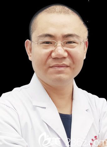 酒泉華美整形美容醫(yī)院皮膚科主任齊曉民