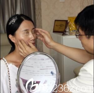 陳光平院長面診中