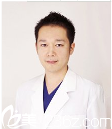 東京新宿院院長津田智幸