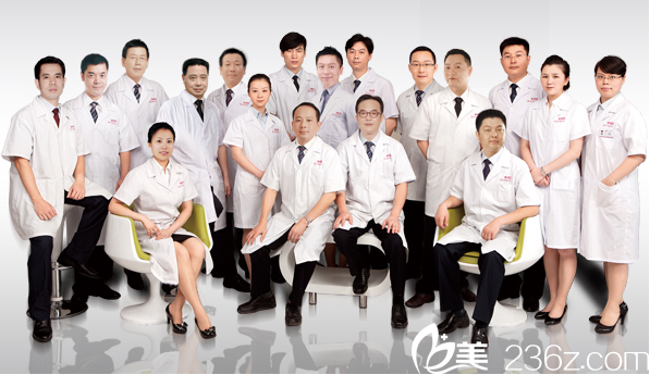 衡陽(yáng)雅美歲末狂歡醫(yī)生團(tuán)隊(duì)