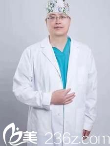 重慶時光整形美容醫(yī)院張建文