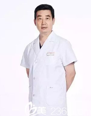 擅長(zhǎng)眼鼻整形的冀美整形醫(yī)院醫(yī)生張順慶