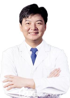 李京 南寧美麗焦點整形醫(yī)院醫(yī)生 李京 南寧美麗焦點整形醫(yī)院醫(yī)生