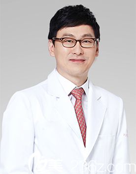 金鎮(zhèn)亨院長(zhǎng) 金鎮(zhèn)亨院長(zhǎng)