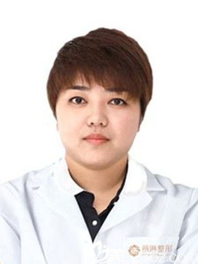 贛州薇琳醫(yī)療美容醫(yī)院主任醫(yī)師彭楠