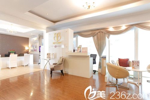 正規(guī)的泰國BB clinic醫(yī)療美容 正規(guī)的泰國BB clinic醫(yī)療美容