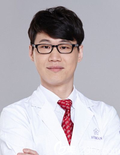 韓國秀夢HUMAN整形外科院長金國鉉 韓國秀夢HUMAN整形外科院長金國鉉