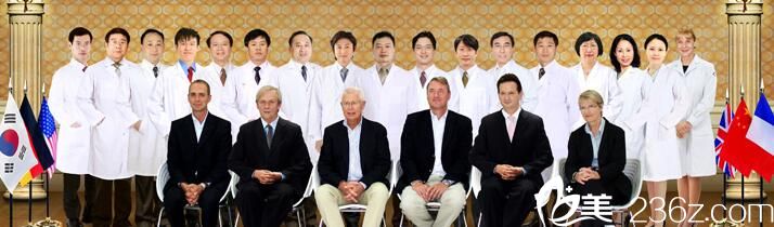 泰國顏禾整形醫(yī)院醫(yī)生團隊