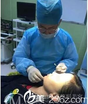 注射豐下巴術(shù)前消毒