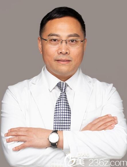 合肥臺美麗格整形美容特邀眼部與面部輪廓精雕醫(yī)生王新磊