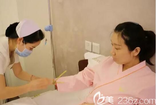 做脂肪填充術(shù)前要進(jìn)行身體檢查