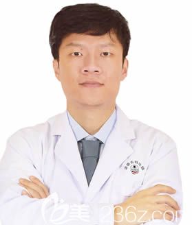 深圳諾德齒科寶安店旗艦院柯明院長(zhǎng) 深圳諾德齒科寶安店旗艦院柯明院長(zhǎng)