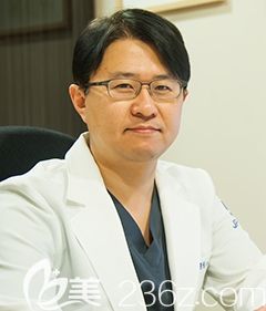 崔鐘弼 韓國JP毛發(fā)移植代表院長 崔鐘弼 韓國JP毛發(fā)移植代表院長