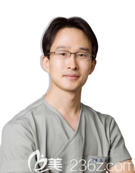 盧福均 韓國S ONE整形外科院長 盧福均 韓國S ONE整形外科院長