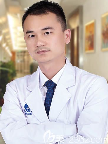 廣州圣貝口腔種植醫(yī)師萬千 廣州圣貝口腔種植醫(yī)師萬千