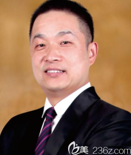 鄭州拜博口腔醫(yī)院張立釗博士