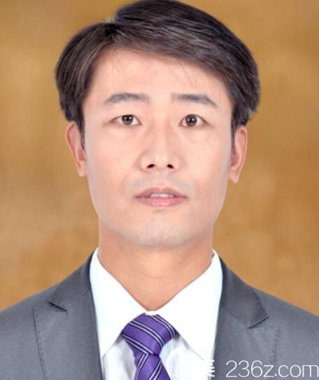 鄭州拜博口腔醫(yī)院王中杰博士 鄭州拜博口腔醫(yī)院王中杰博士