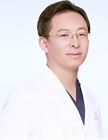 長(zhǎng)春中妍美容醫(yī)院技術(shù)院長(zhǎng)馬速里