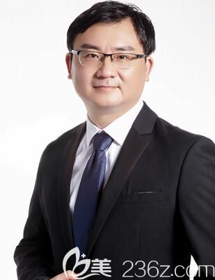 中山好民生口腔種植牙主治醫(yī)生楊勇 中山好民生口腔種植牙主治醫(yī)生楊勇