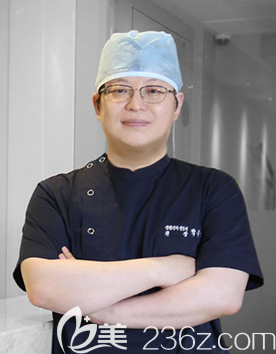 樸申星 韓國(guó)ICo整形外科代表院長(zhǎng)