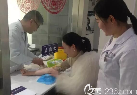 脂肪填充術(shù)前需要經(jīng)過專業(yè)的身體檢查