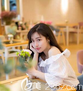 遵義韓美假體墊下巴