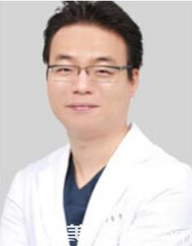 韓國Daily整形外科皮膚科李承鐘院長 韓國Daily整形外科皮膚科李承鐘院長