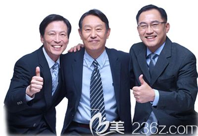 韓國耶斯(YES)整形外科醫(yī)生團(tuán) 韓國耶斯(YES)整形外科醫(yī)生團(tuán)