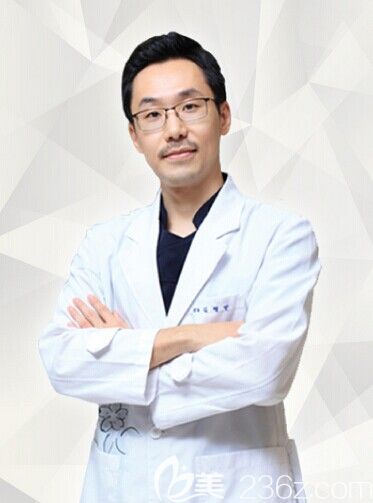 金亨玟 韓國利本韓健康院長(zhǎng) 金亨玟 韓國利本韓健康院長(zhǎng)