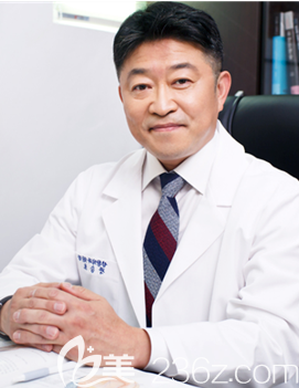韓國thetop整形外科郭承昊院長