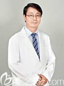 裴滿吉 韓國(guó)BELLAGE整形外科醫(yī)院院長(zhǎng)