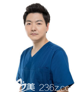 韓國(guó)自然主義整形外科高應(yīng)烈院長(zhǎng) 韓國(guó)自然主義整形外科高應(yīng)烈院長(zhǎng)